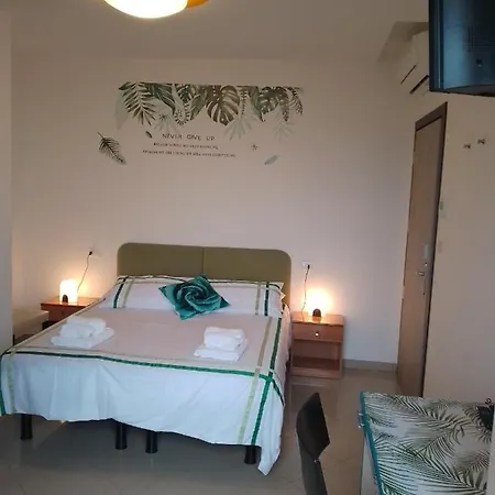 Riposo Hotell 3*