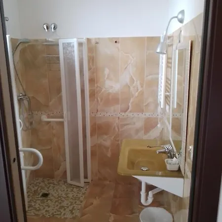 Riposo Hotell 3*