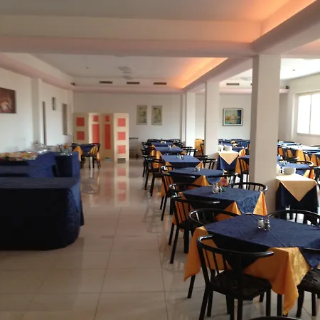Hotel Riposo 3*