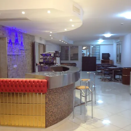 Riposo Hotel
